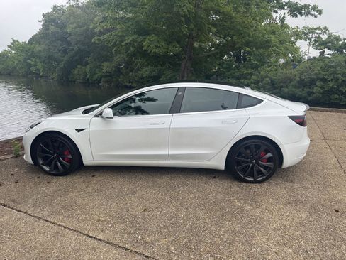 Used 2020 Tesla Model 3 Performance AWD/4WD image 10