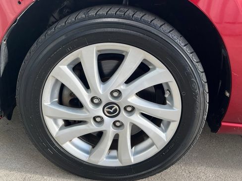 Used 2014 MAZDA MAZDA5 Sport FWD image 23
