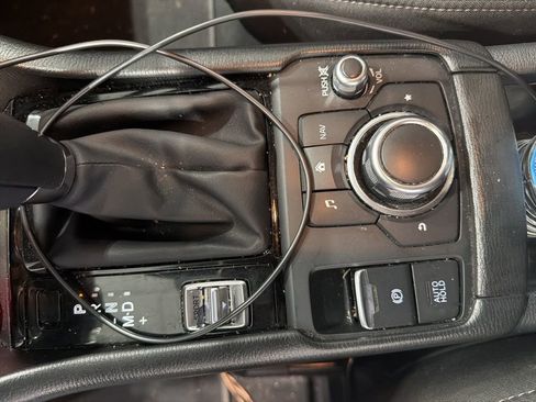 Used 2019 MAZDA CX-3 Sport w/ Sport I-ACTIVSENSE Package image 12