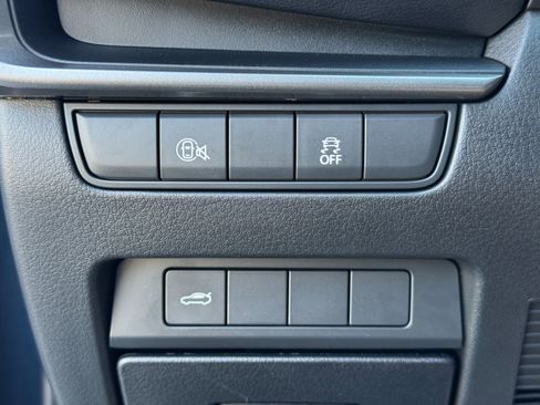 Used 2025 MAZDA MAZDA3 s image 15