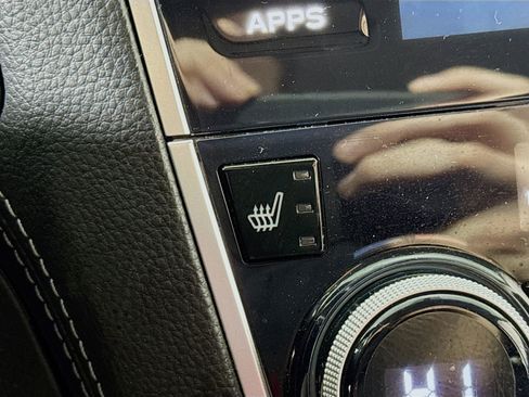 Used 2019 Subaru Legacy 2.5i Premium image 3