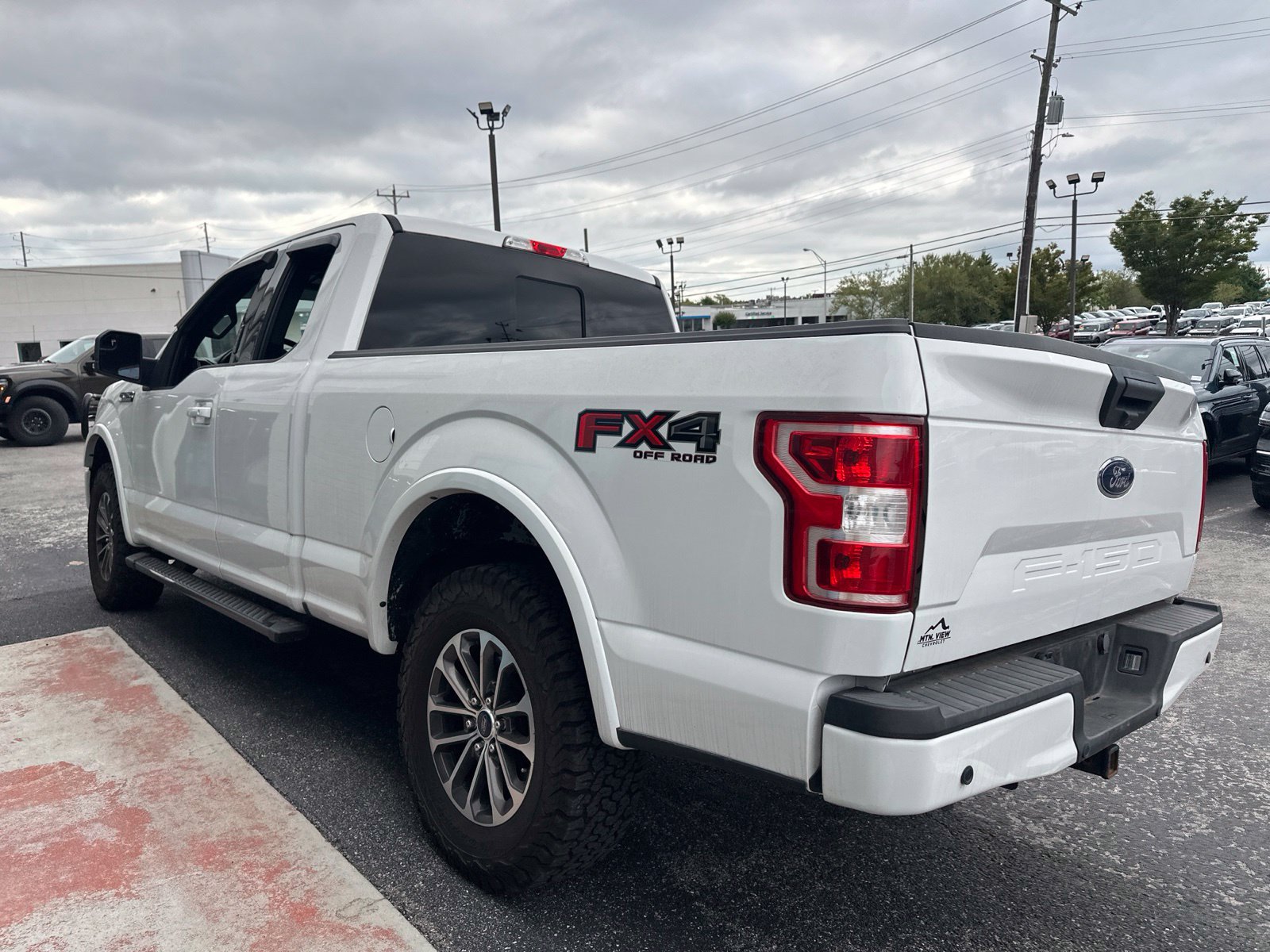 Used 2020 Ford F150 XLT w/ Equipment Group 302A Luxury AWD/4WD image 6