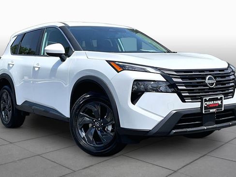 New 2026 Nissan Rogue SV w/ Cold Weather Package FWD image 2