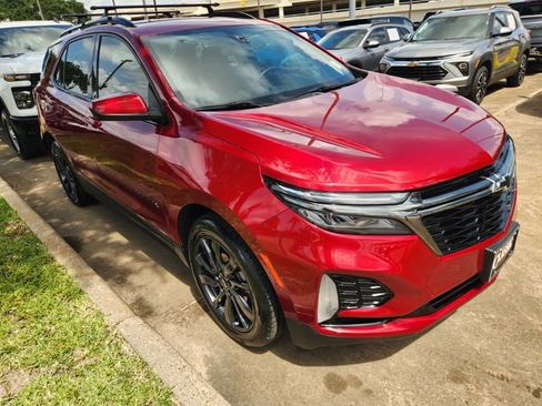 Used 2023 Chevrolet Equinox RS FWD image 1