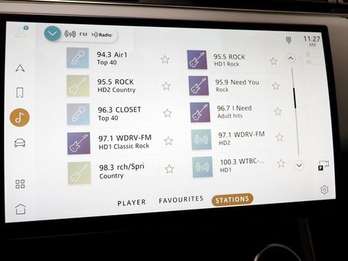 Used 2023 Land Rover Range Rover Sport SE Dynamic image 10