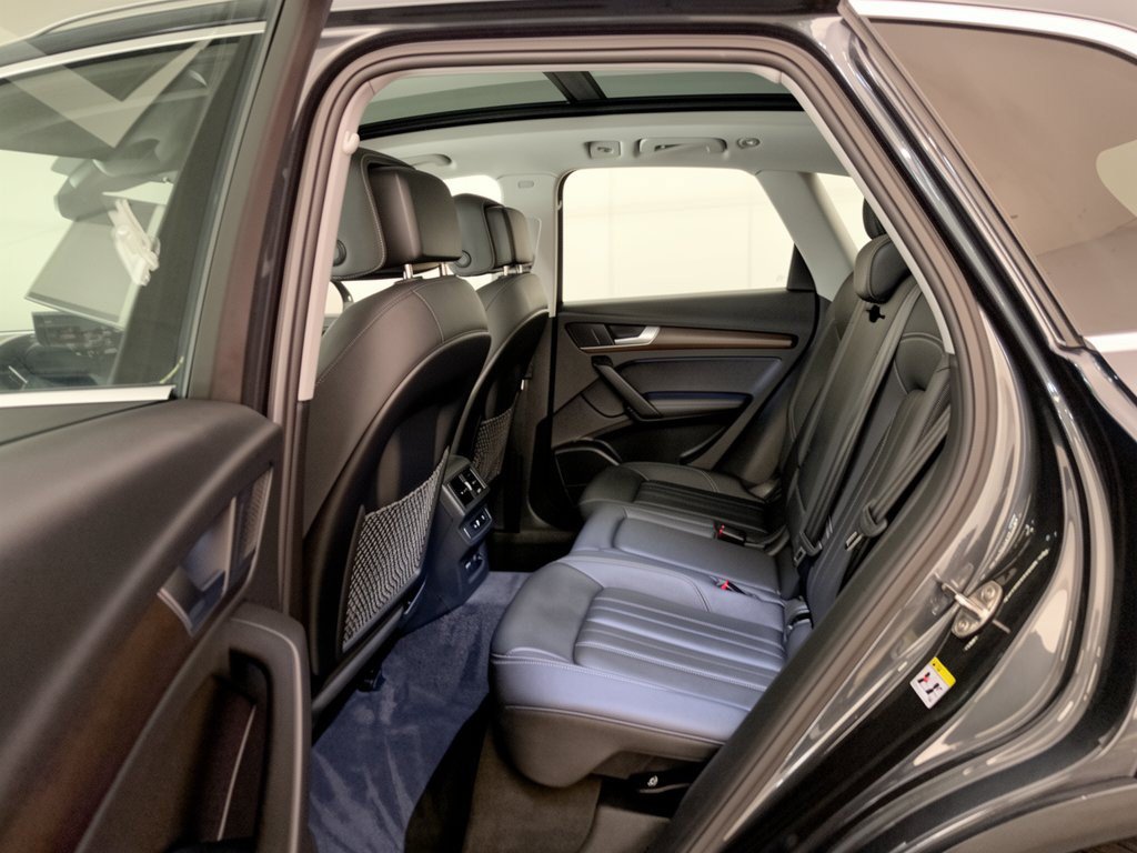 Certified 2024 Audi Q5 2.0T Premium Plus AWD/4WD image 25
