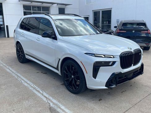 Used 2024 BMW X7 M60i w/ Executive Package AWD/4WD image 2