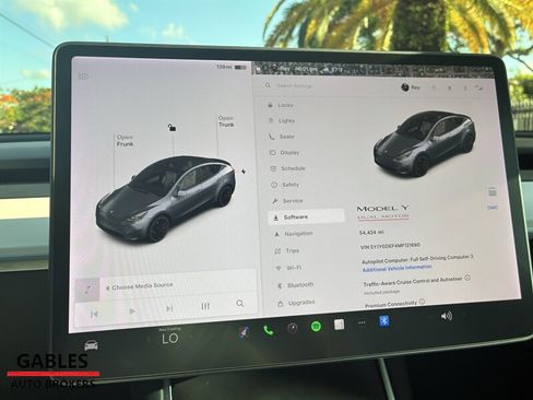 Used 2021 Tesla Model Y Performance AWD/4WD image 16