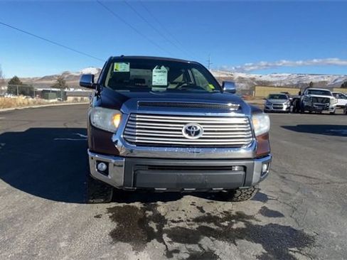 Used 2014 Toyota Tundra Limited w/ Limited Premium Package image 3