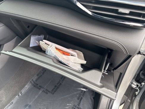 Certified 2025 Buick Envision Preferred image 34