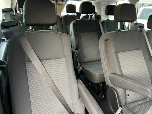 Used 2022 Ford Transit 350 XLT image 13