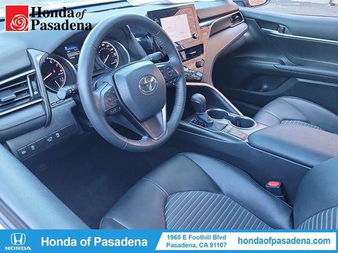Used 2023 Toyota Camry SE w/ Protection Package (Q2) (TMS) FWD image 9