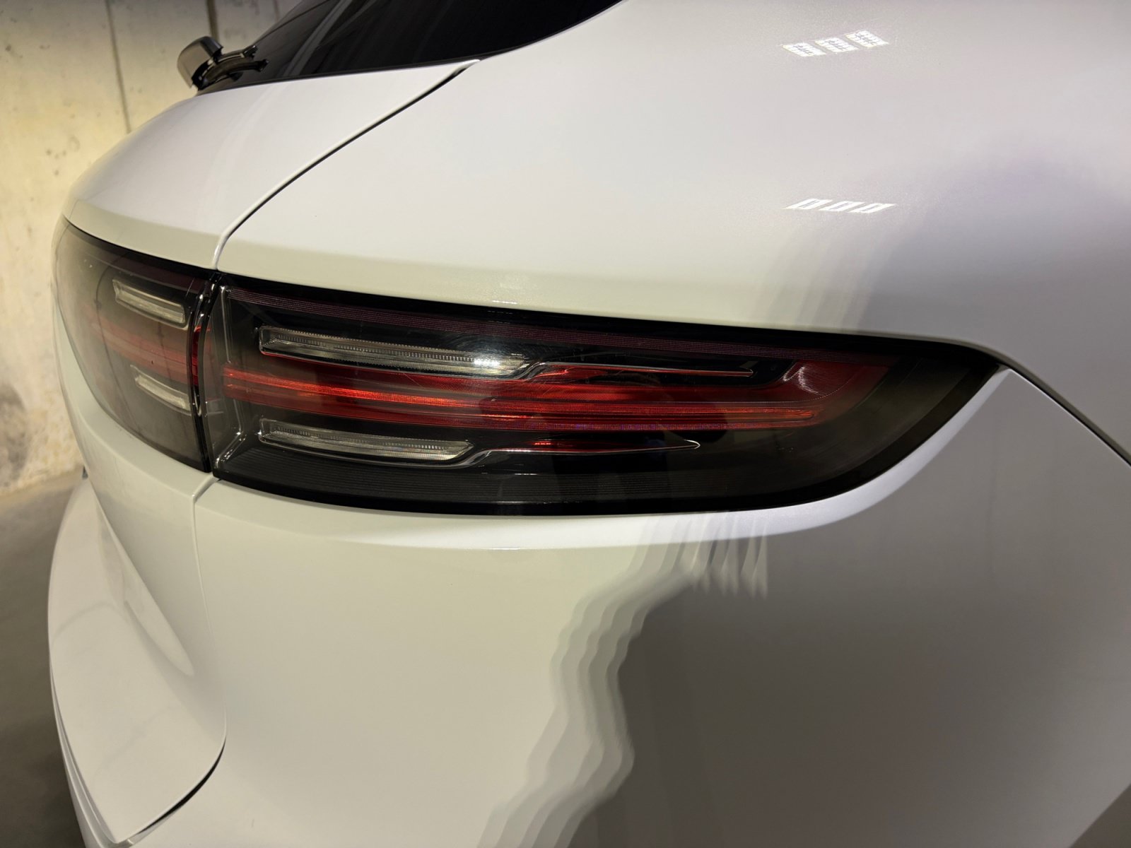 Certified 2023 Porsche Cayenne Platinum Edition AWD/4WD image 15