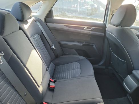 Used 2025 Kia K5 LXS FWD image 9