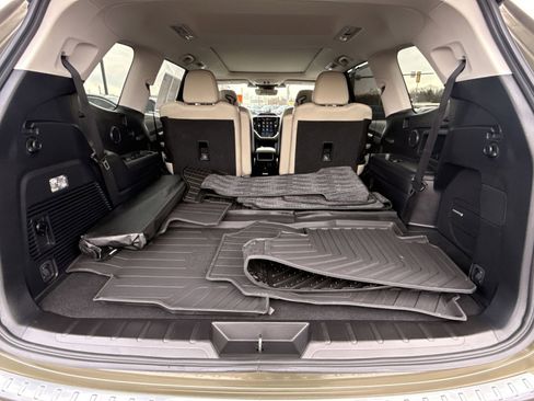 Used 2023 Subaru Ascent Limited w/ Technology Package image 26