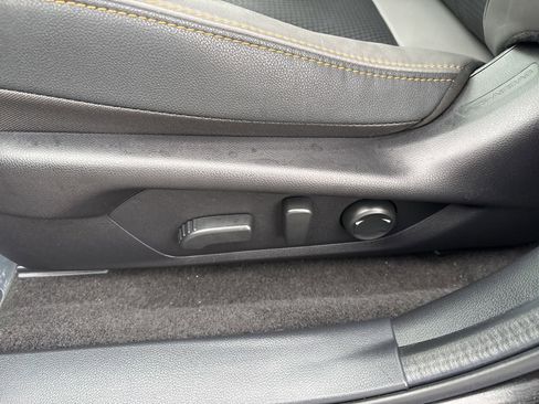 Certified 2025 Subaru Crosstrek 2.5i Wilderness image 21