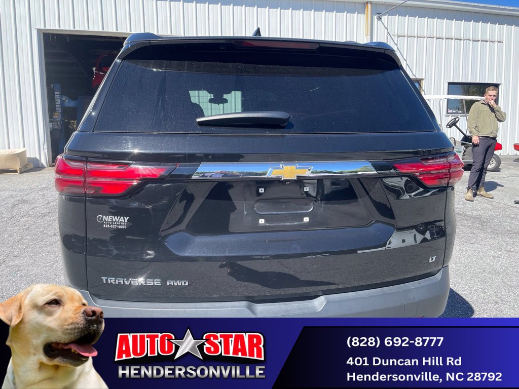 Used 2023 Chevrolet Traverse LT AWD/4WD image 6
