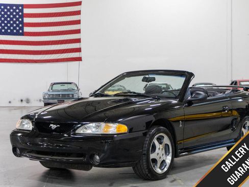 Used 1996 Ford Mustang Cobra RWD image 1