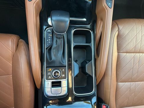 Used 2023 Kia Telluride SX X-Line image 8