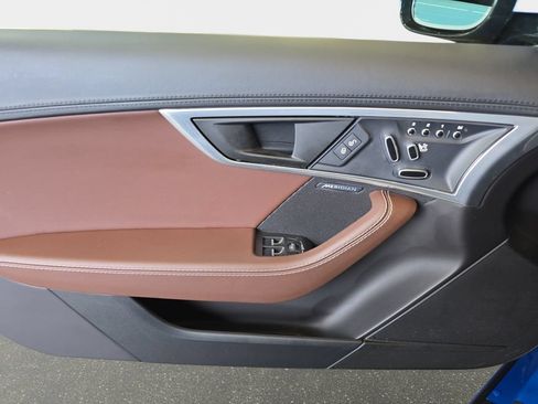 Used 2020 Jaguar F-TYPE Coupe RWD image 28