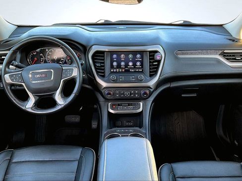 Used 2022 GMC Acadia Denali w/ Denali Ultimate Package image 16