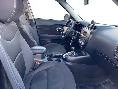 Used 2015 Kia Soul image 15