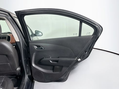 Used 2015 Chevrolet Sonic LTZ FWD image 27