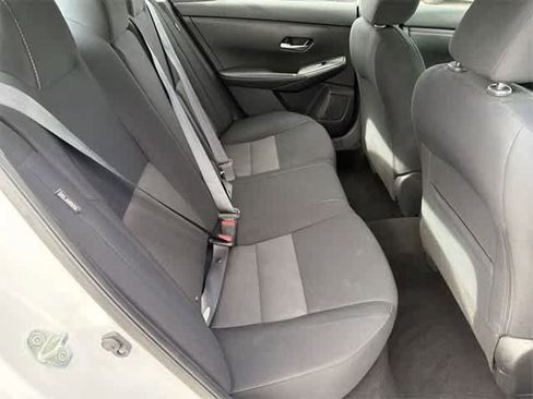 Used 2022 Nissan Sentra SV image 20