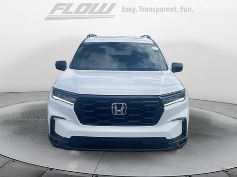 New 2025 Honda Pilot Black Edition image 2