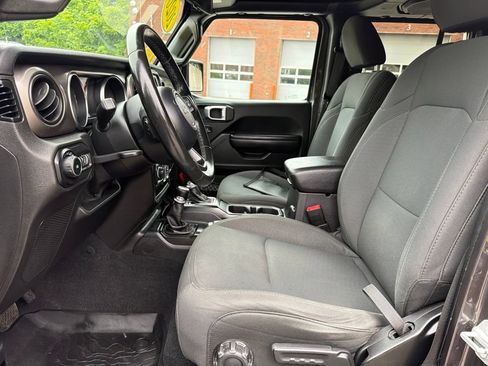 Used 2020 Jeep Wrangler Unlimited Sport S AWD/4WD image 15