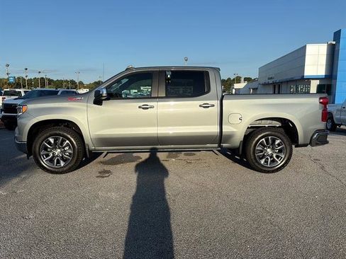 New 2026 Chevrolet Silverado 1500 LT w/ Z71 Off-Road Package image 4