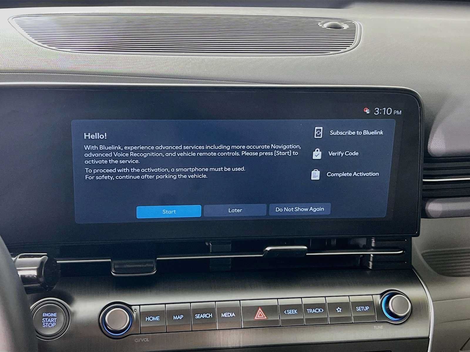 Certified 2024 Hyundai Kona SEL w/ Convenience Package AWD/4WD image 13