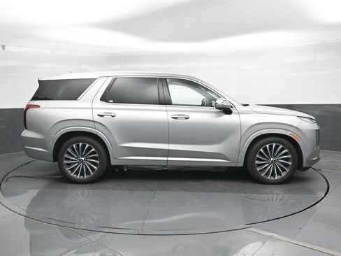 Used 2024 Hyundai Palisade Calligraphy AWD/4WD image 4