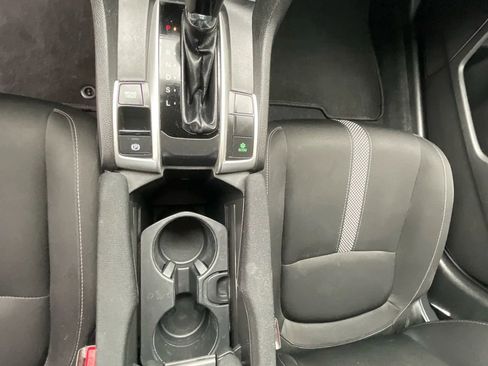 Used 2019 Honda Civic LX image 30