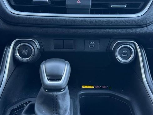 Used 2025 Toyota Grand Highlander AWD image 33