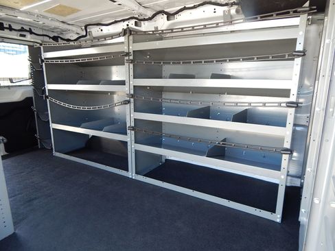 Used 2022 Ford Transit 250 Low Roof image 17