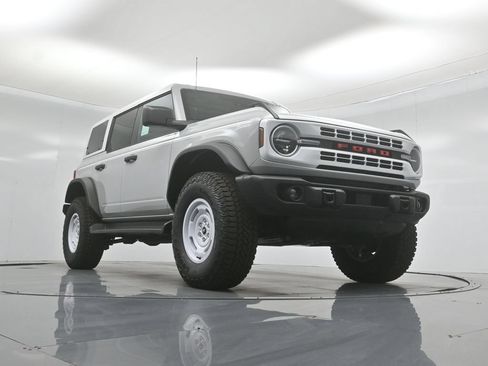 New 2026 Ford Bronco Heritage Edition AWD/4WD image 43