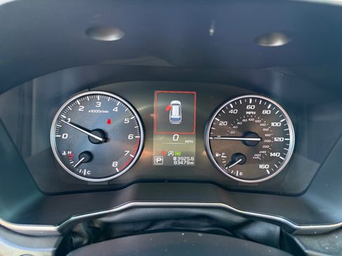 Used 2021 Subaru Outback Limited image 11