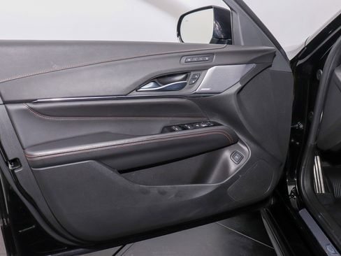 Used 2021 Cadillac CT4 Sport image 9