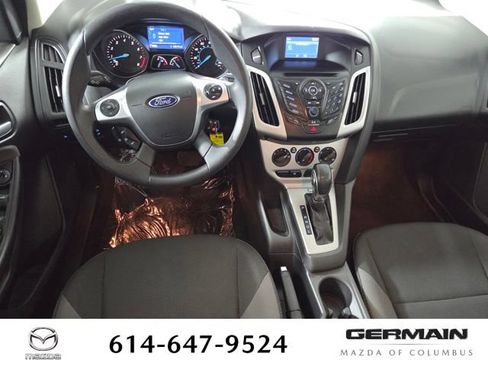 Used 2014 Ford Focus SE FWD image 18