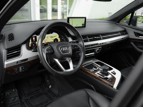 Used 2019 Audi Q7 2.0T Premium Plus w/ Premium Plus Package AWD/4WD image 10