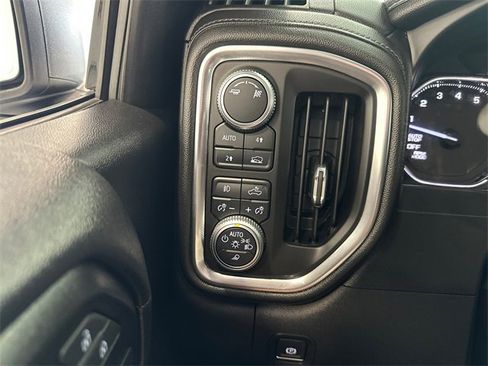 Used 2019 GMC Sierra 1500 SLT image 23