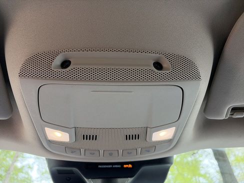 Used 2024 Ford Expedition Max XLT RWD image 23