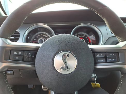 Used 2013 Ford Mustang Shelby GT500 image 22
