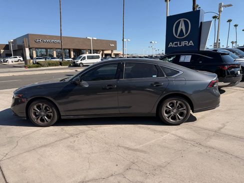 Used 2023 Honda Accord EX image 2