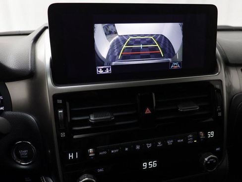 Used 2023 Lexus GX 460 Premium image 12