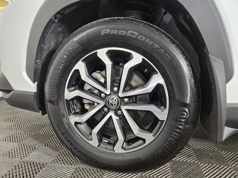 Used 2024 Toyota Corolla Cross S image 31