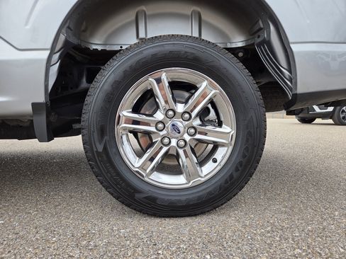 Used 2025 Ford F150 XLT w/ Equipment Group 301A Standard image 9