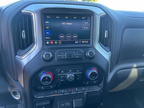 Used 2021 Chevrolet Silverado 1500 RST image 15