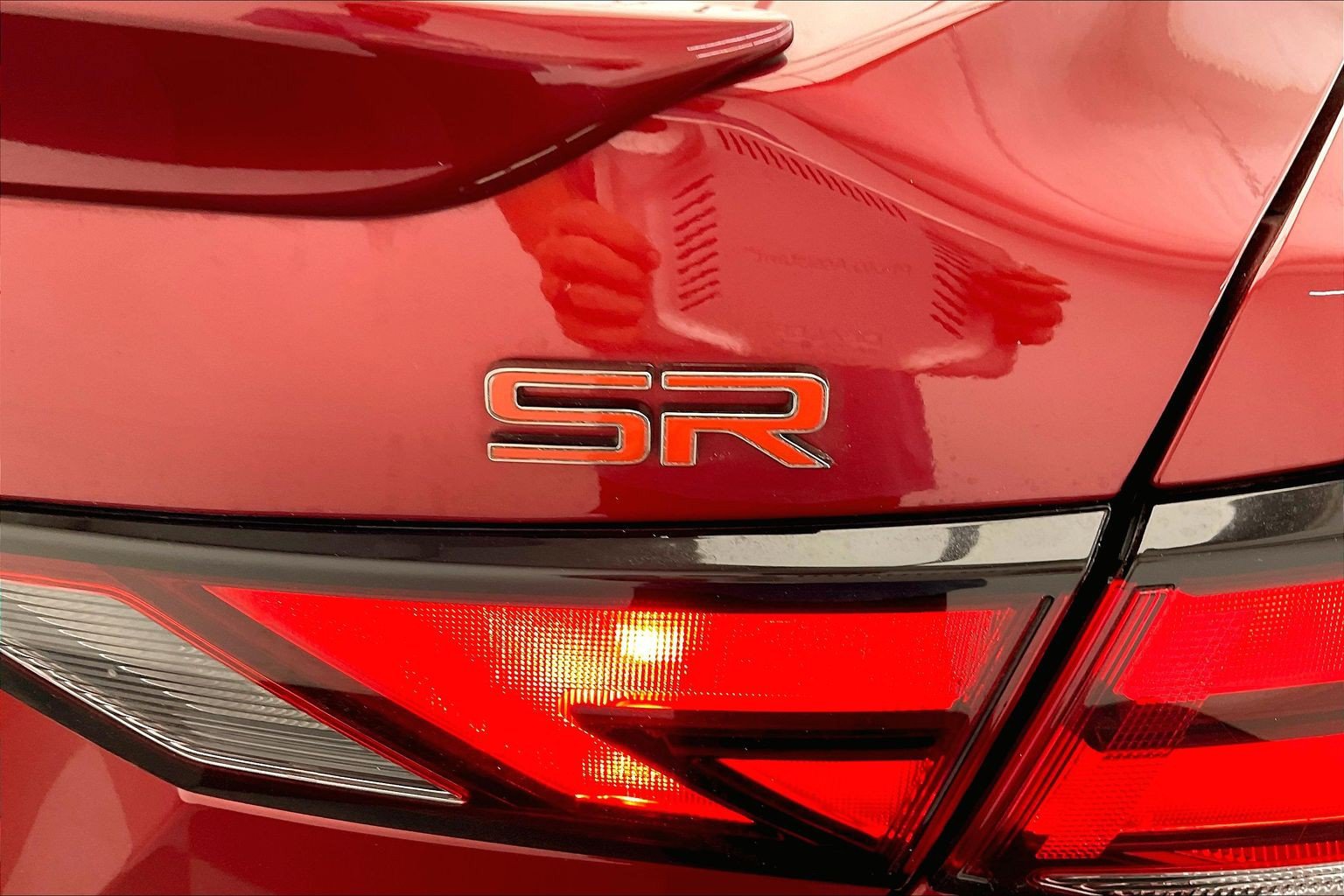 Used 2024 Nissan Sentra SR FWD image 7